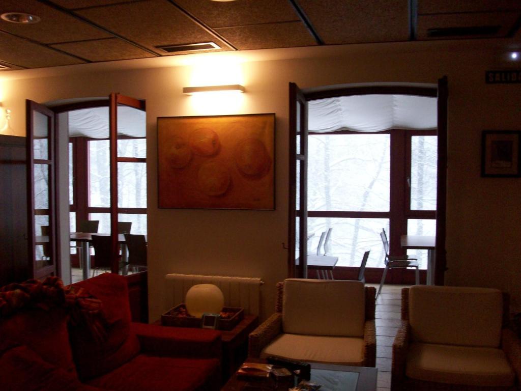 Eugi Hostal Rural Arrobi Borda מראה חיצוני תמונה